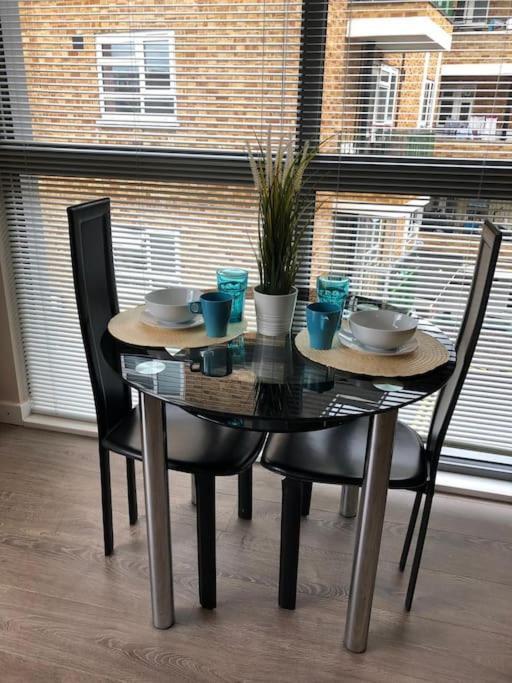 Studio Apartment Opposite Shoreditch Park لندن المظهر الخارجي الصورة