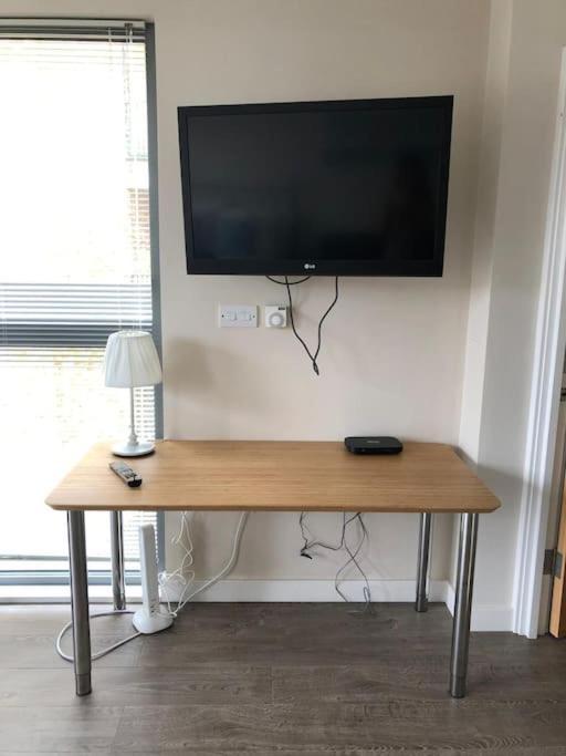 Studio Apartment Opposite Shoreditch Park لندن المظهر الخارجي الصورة